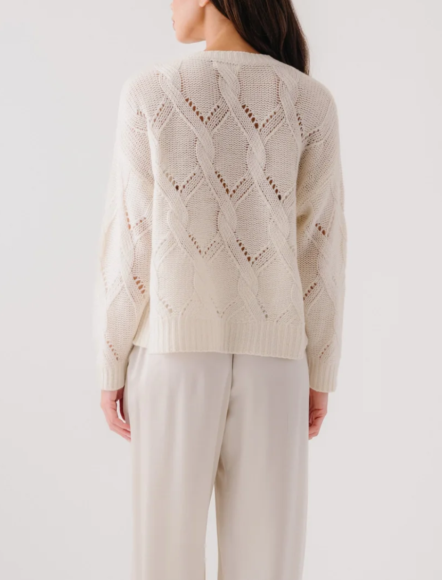 gia slouchy cable knit cashmere crewneck sweater gardenia