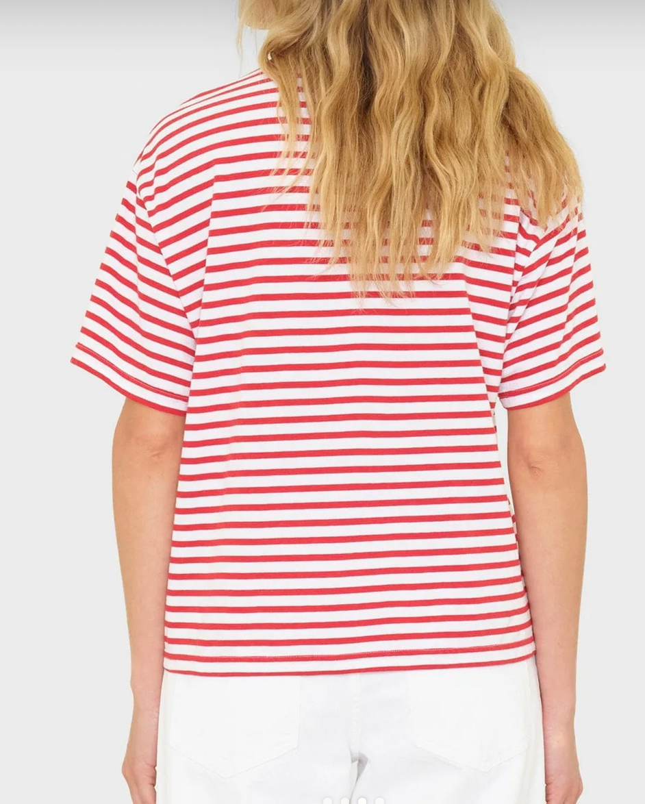 red pop paulina tee