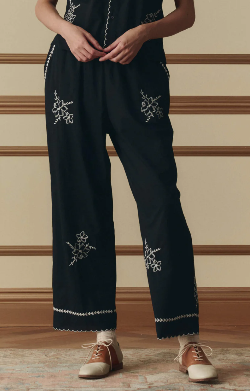 the weekend pant with hanky embroidery black