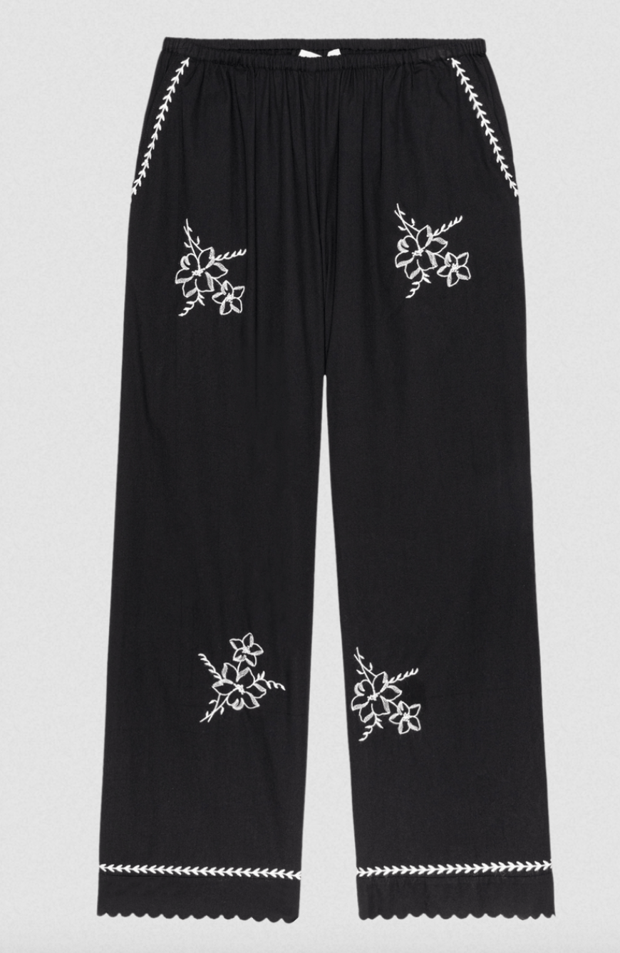 the weekend pant with hanky embroidery black