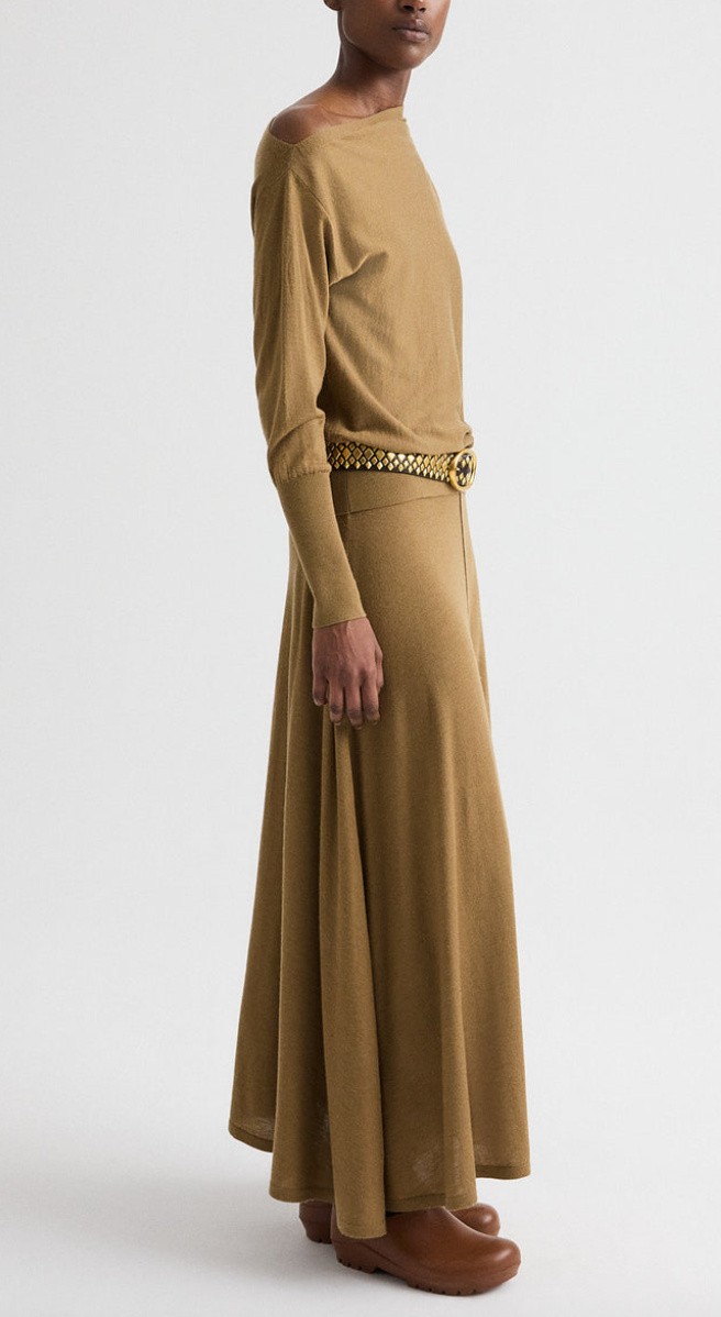 ermine hankercheif hem skirt with wide waistband in fine wool silk