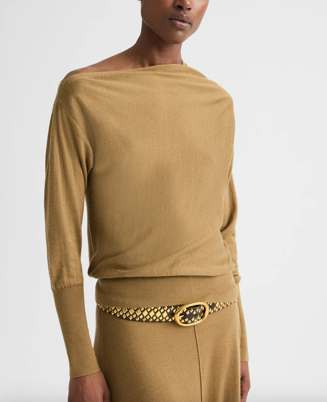 ermine cold shoulder sweater in fine wool silk