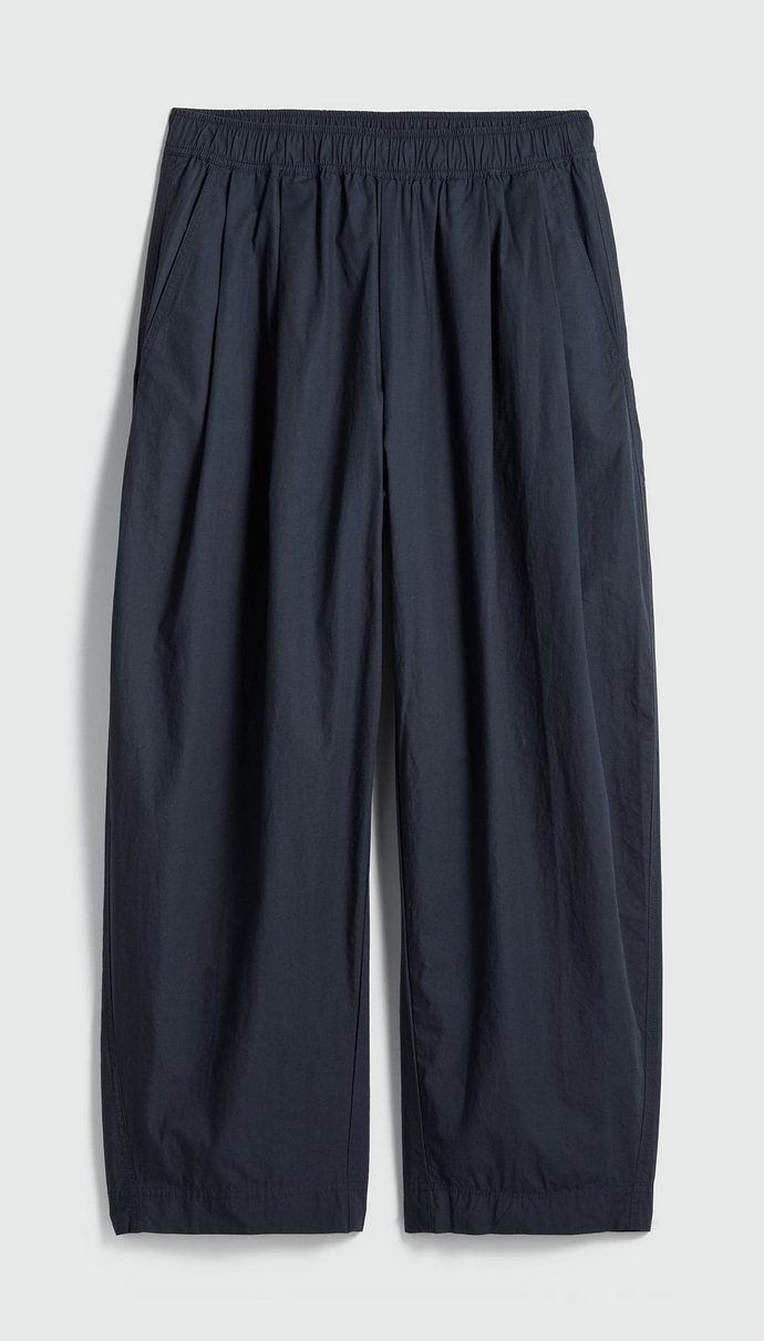 spa pleat pant navy