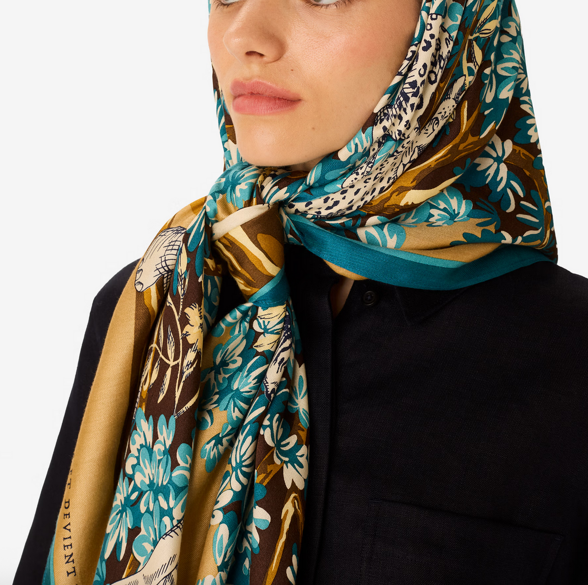 square scarf 130 bestiaire beige