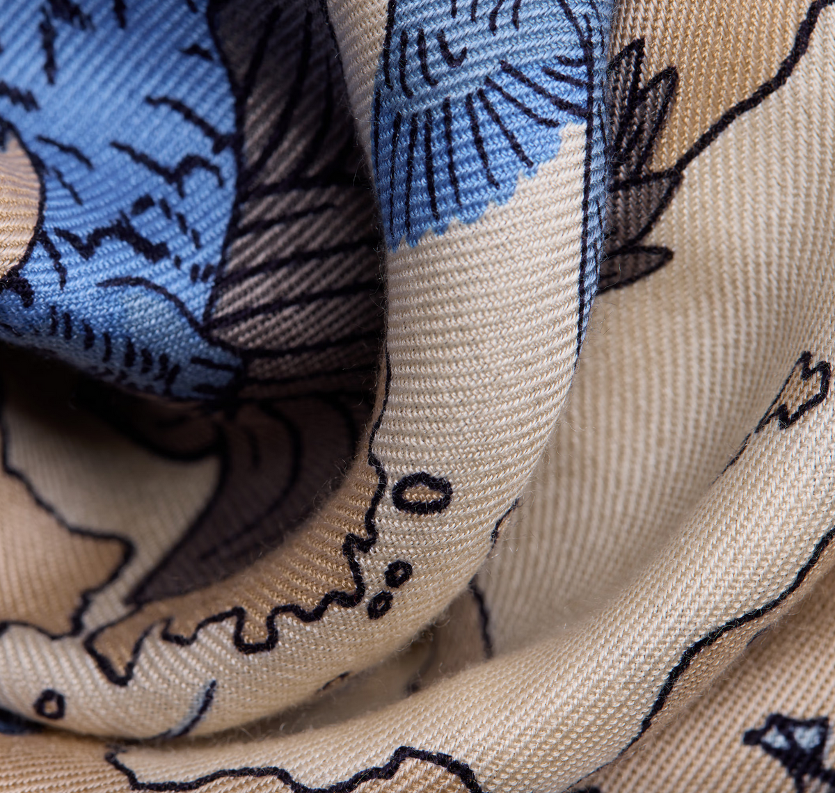 square scarf 130 atlas white
