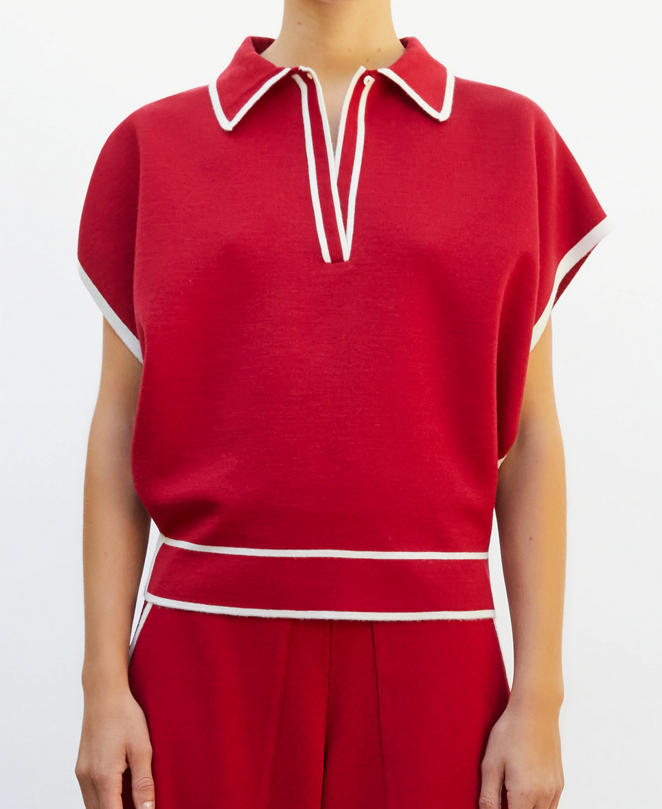 eclat wide top with edged collar garnet natural