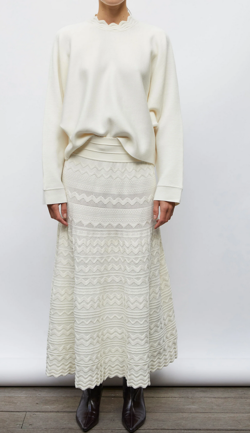 diva long skirt in a rick-rack knit milk