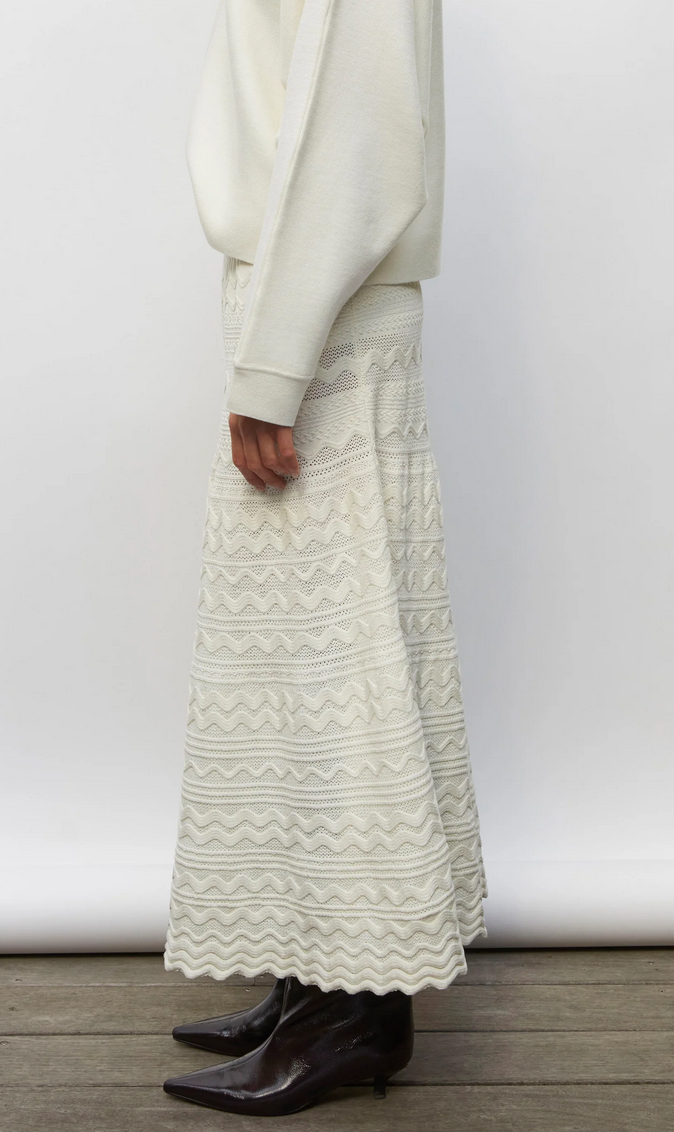 diva long skirt in a rick-rack knit milk
