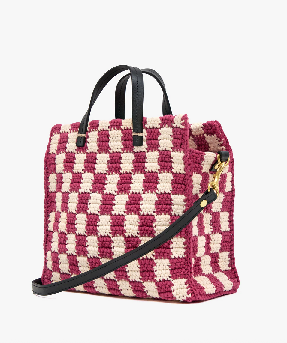 petite summer simple tote plummy/cream mini crochet checker