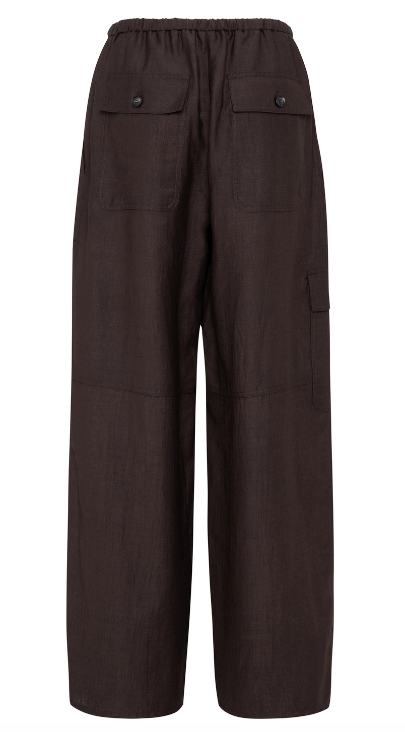 Curry wide cargo pant in chocolate