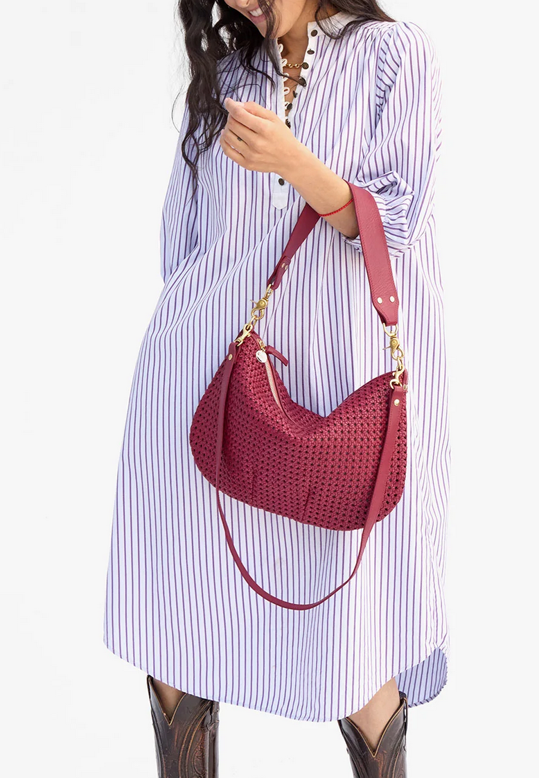 moyen messenger plummy rattan with adjustable cross body strap checkered plumy