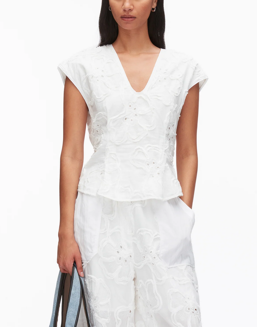 embroidered cap sleeve tee white