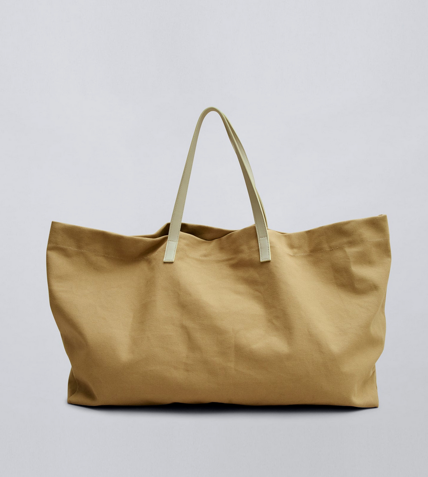 cottage tote in canvas khaki