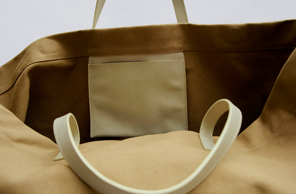 cottage tote in canvas khaki