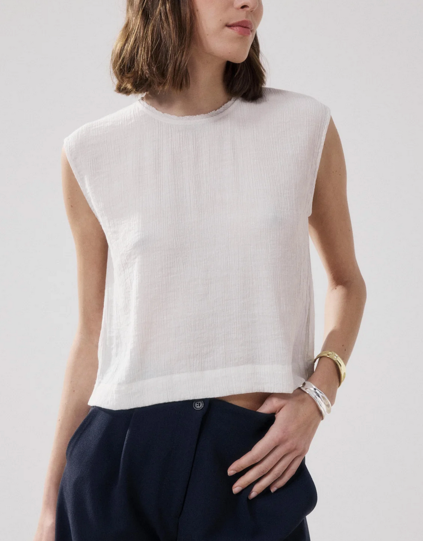 howi sleeveless linen top white