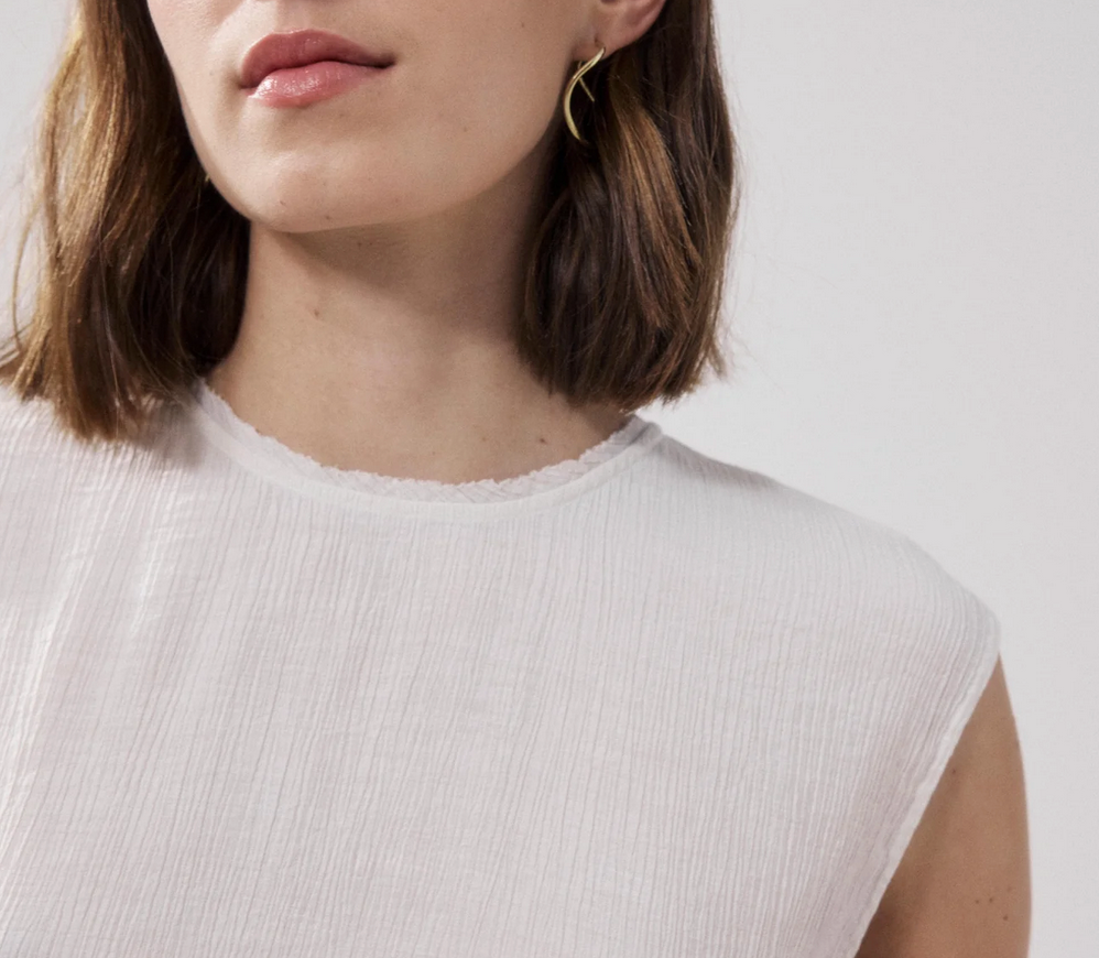 howi sleeveless linen top white