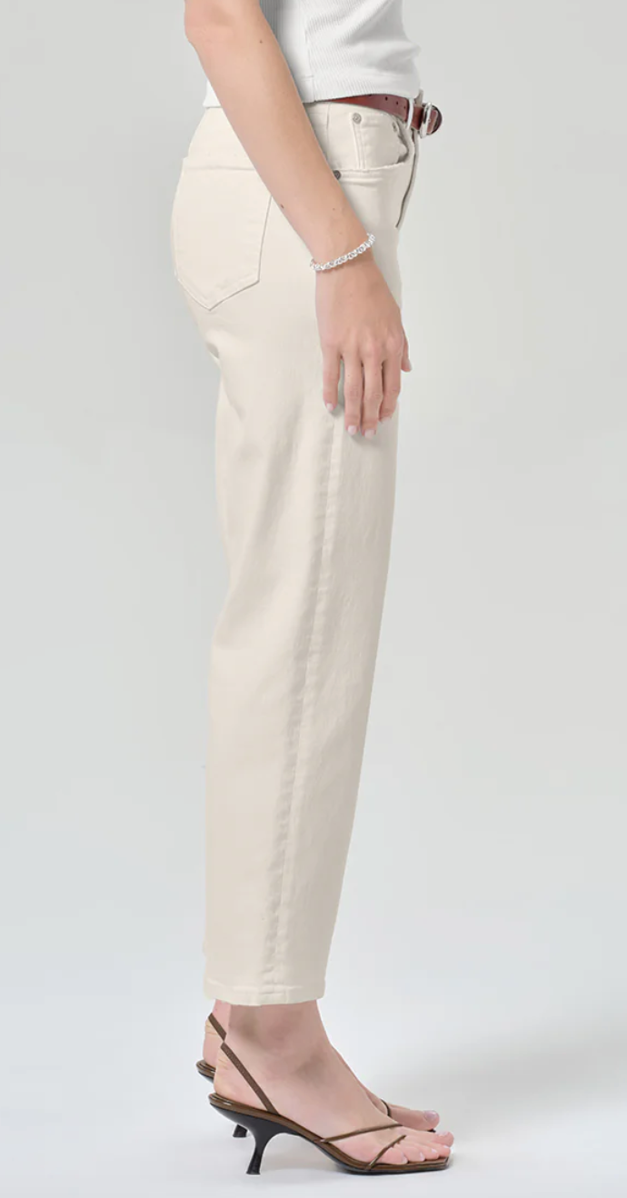 Palma straight clean hem almond