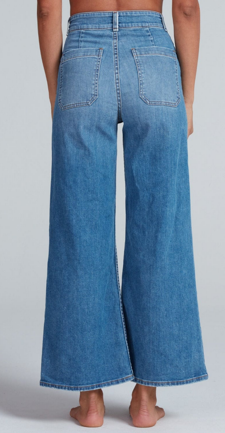 Cropped Sailor Starboard