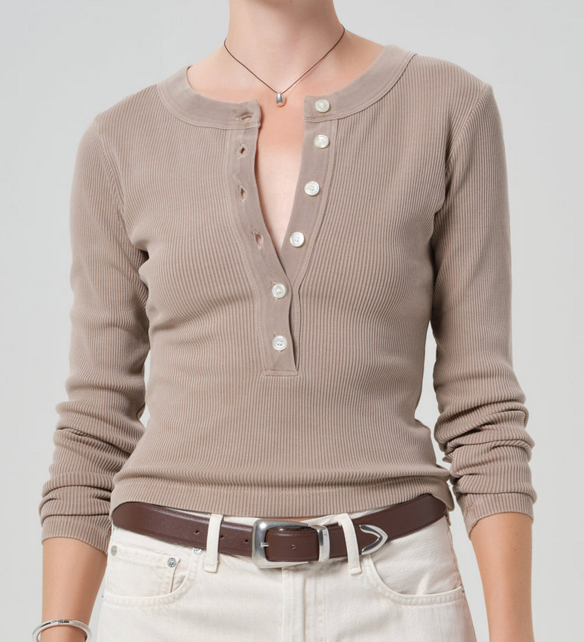Varra Henley Sandatlas