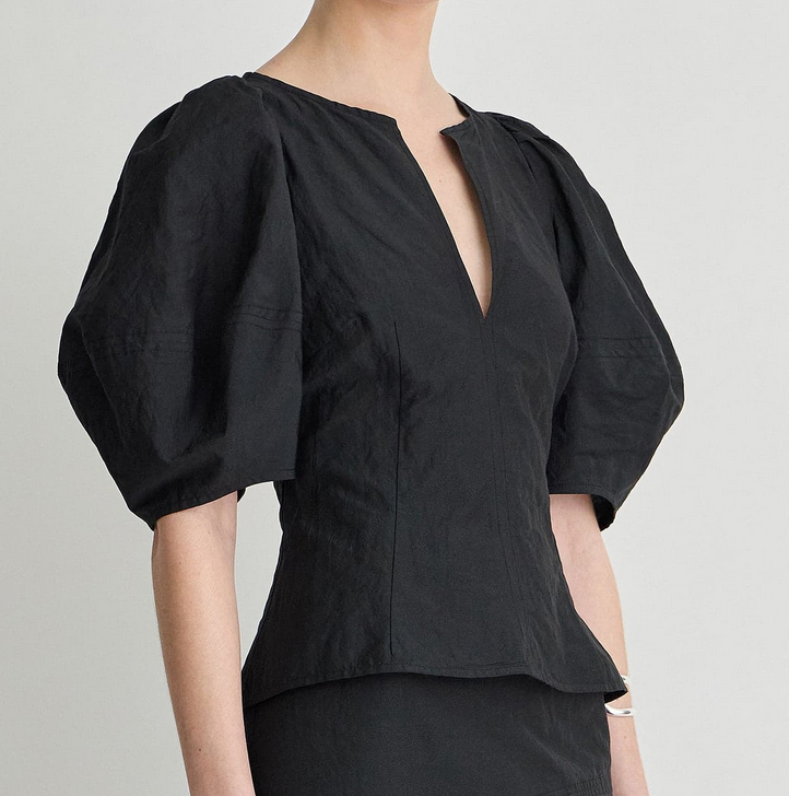 Sculpted Bina Top Black
