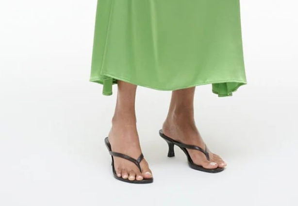 Freja thong kitten heel espresso