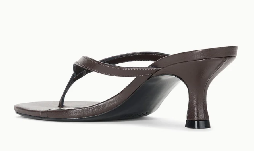Freja thong kitten heel espresso