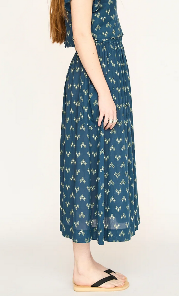 Verona skirt in laguna grove