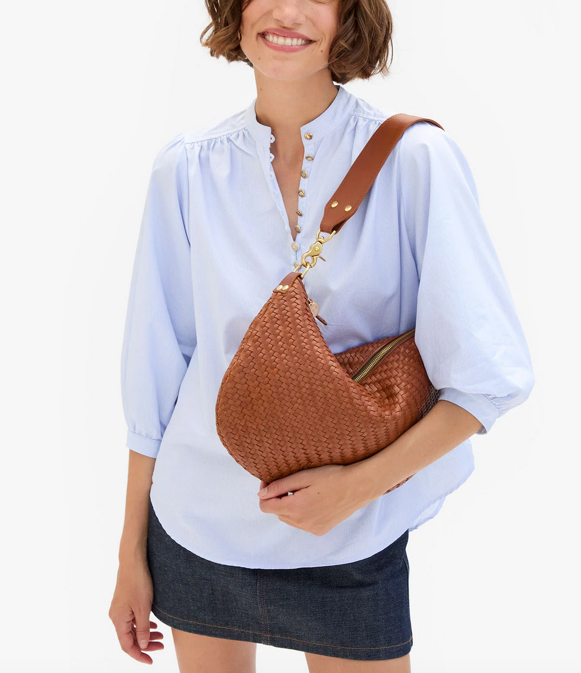 moyen messenger hazelnut woven zig-zag