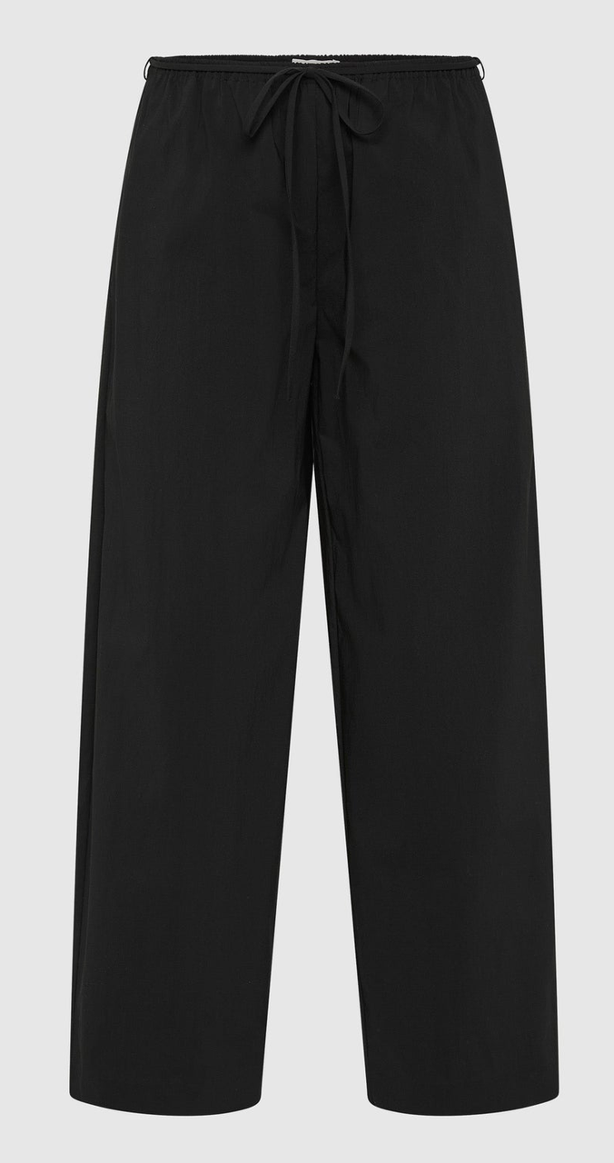 Fine Rouleau Crop Pants Black