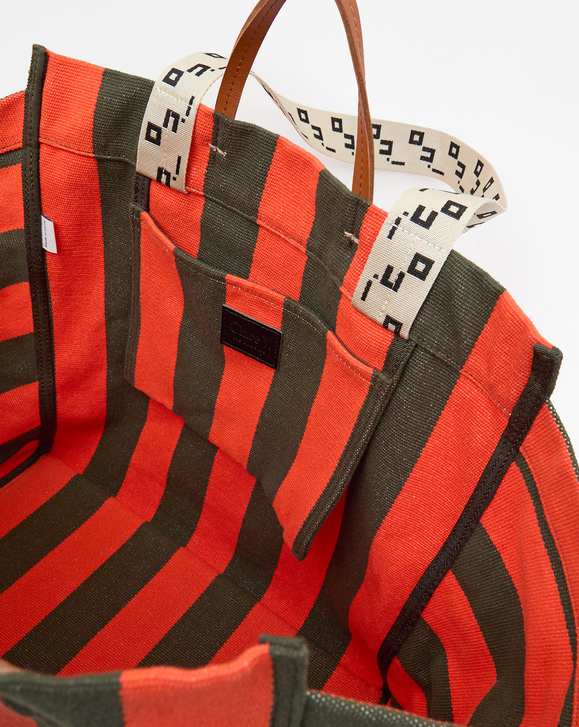 La Cote Tote Army/Bright Poppy Canvas Stripe