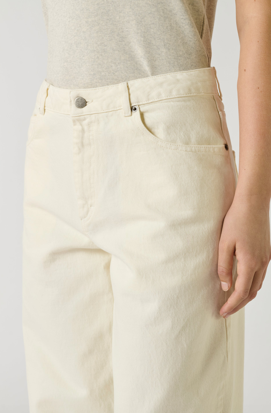 Calvin straight jeans in denim ecru