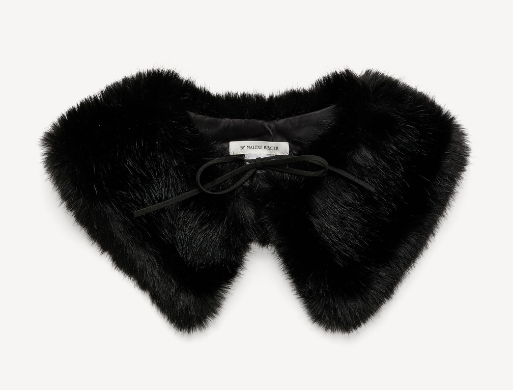 Cowie Faux Fur Collar Black