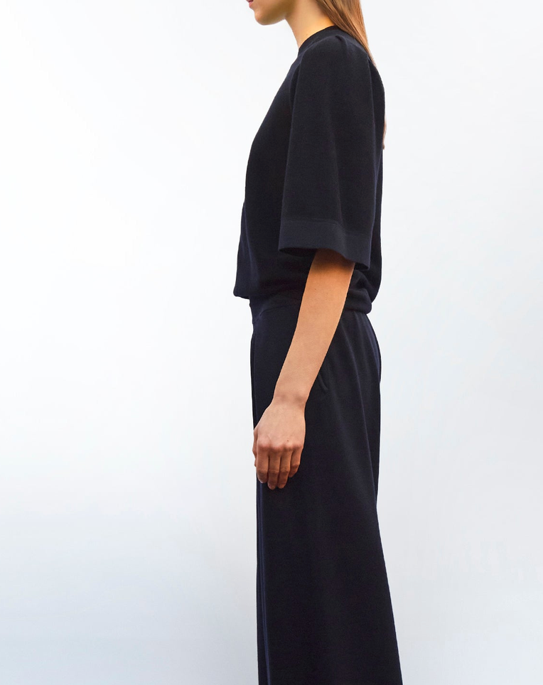 tournesol pleated elbow length sleeved knit top nuit