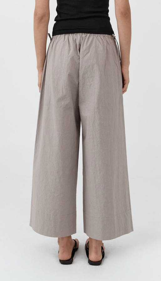Technical Cotton Cropped Drawstring Pants Grey Stone