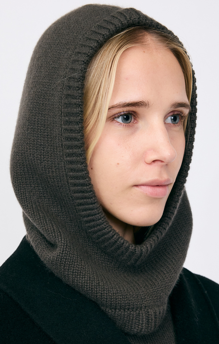 Astri Balaclava