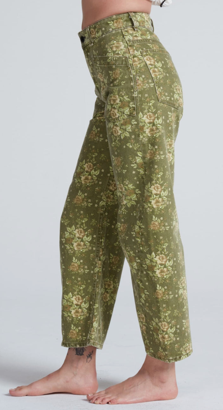 Twisted Barrel Floral Camo