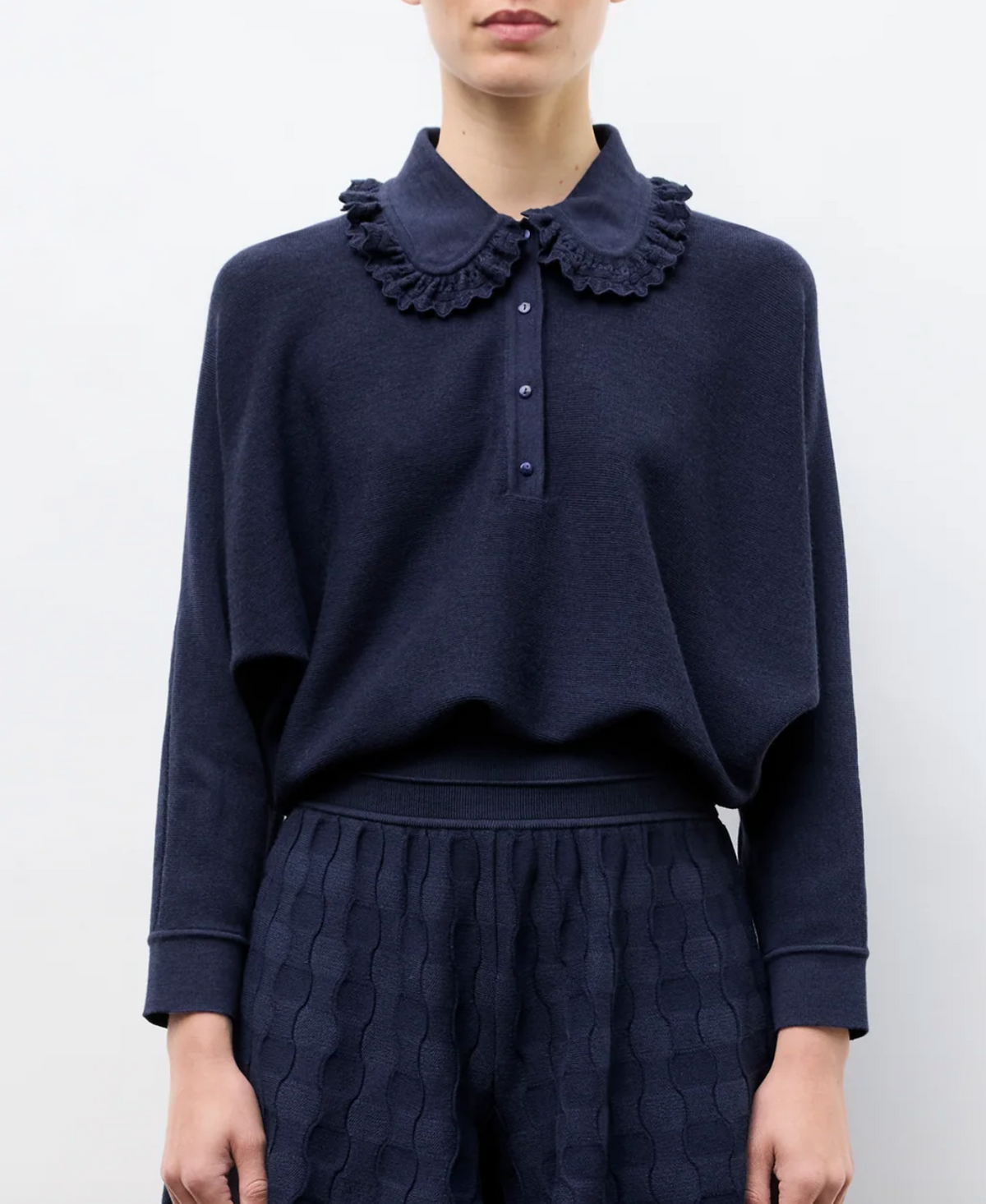 Fontaine wide knit top lace collar indigo