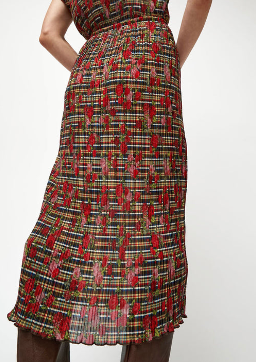 Hiroko Skirt In Rose Plaid