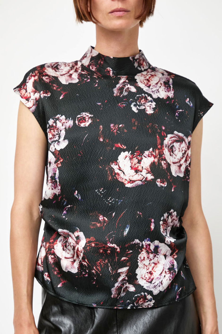 Alex Top In Black Rose