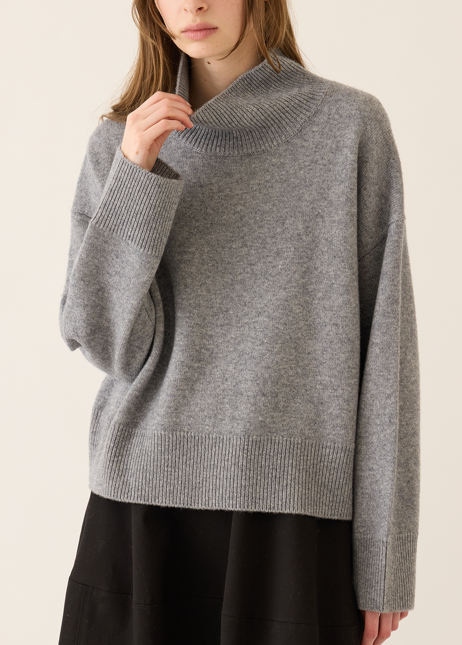 Enid wool cashmere turtleneck sweater ash grey