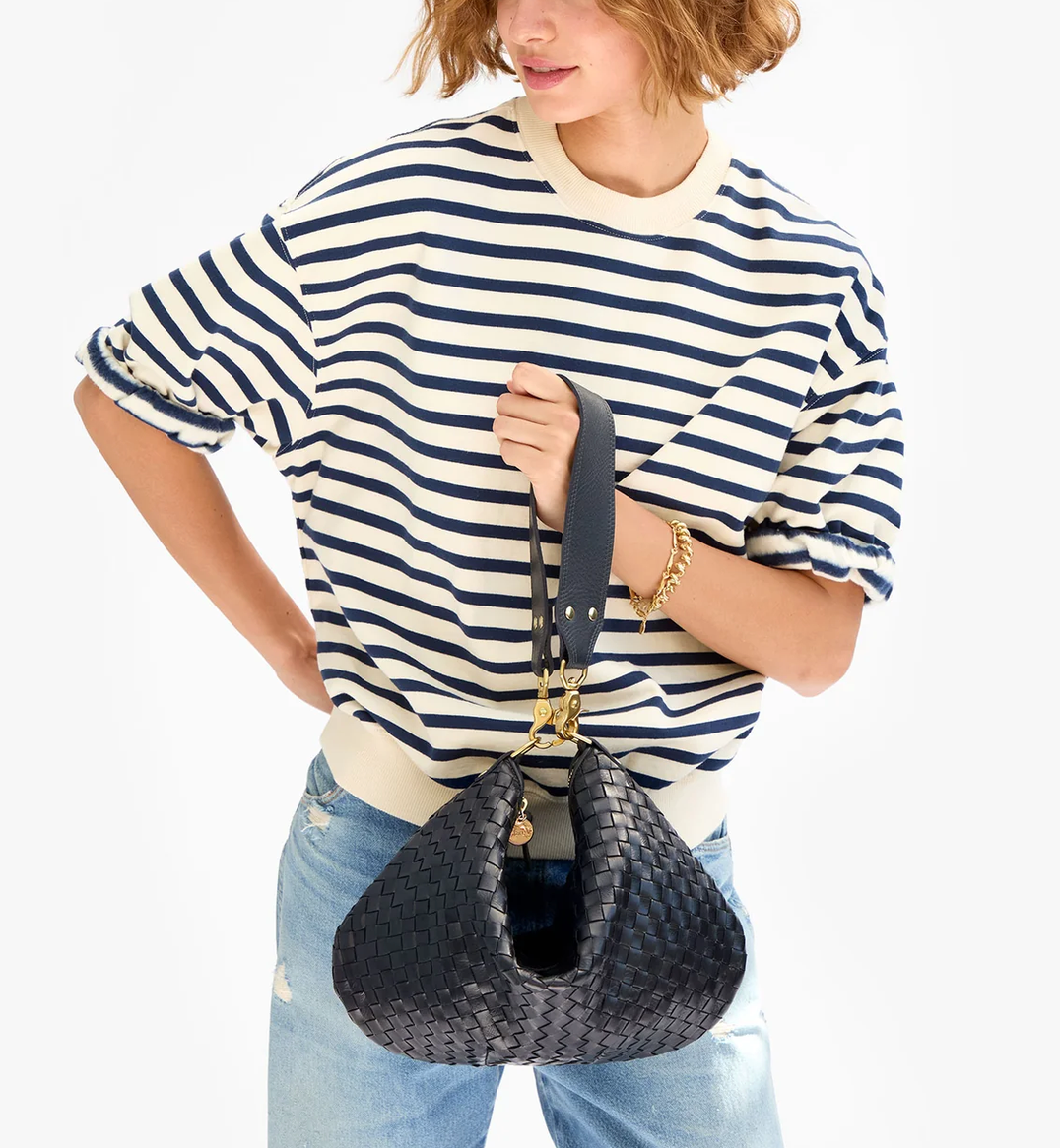 Moyen Messenger Medium Woven Diagonal Twilight Navy