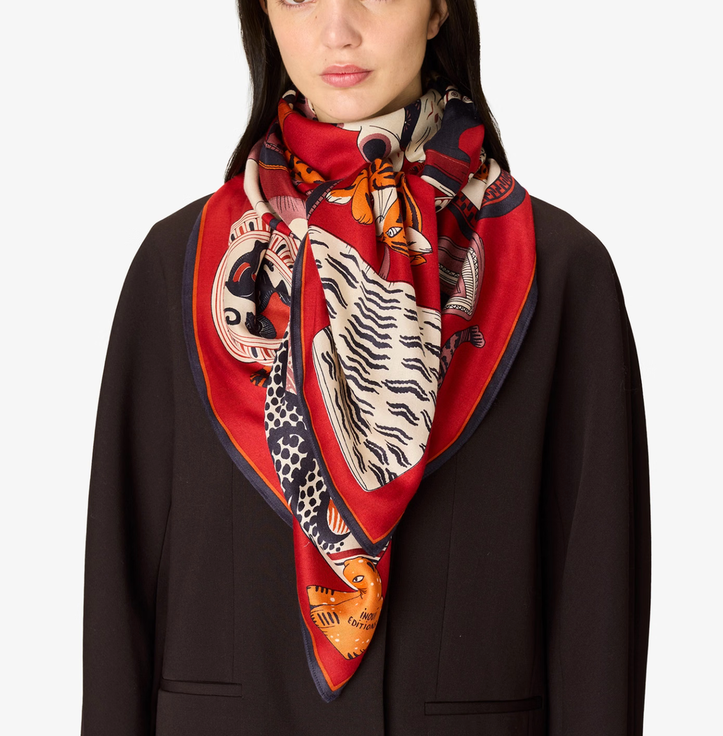 Square Scarf 130 Collector Red