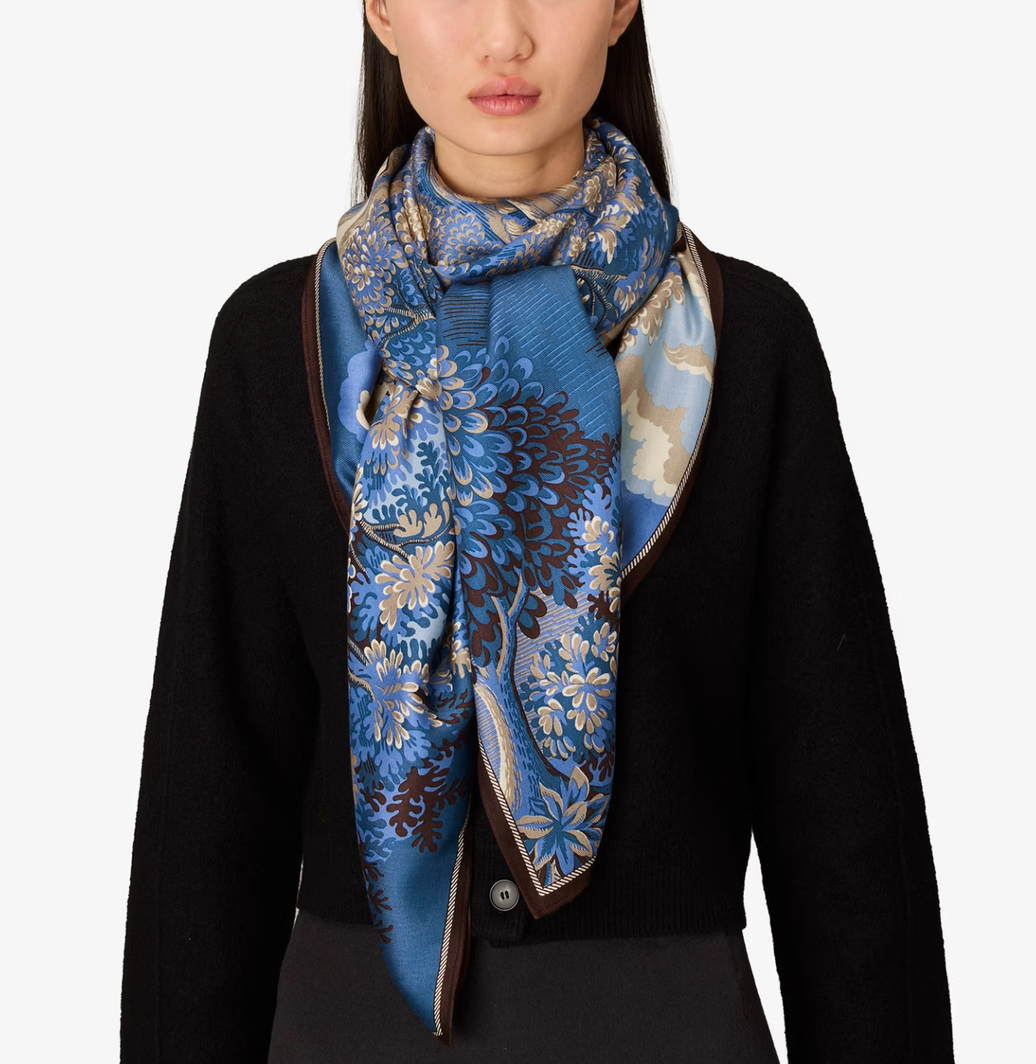 Square Scarf 130 Come Blue
