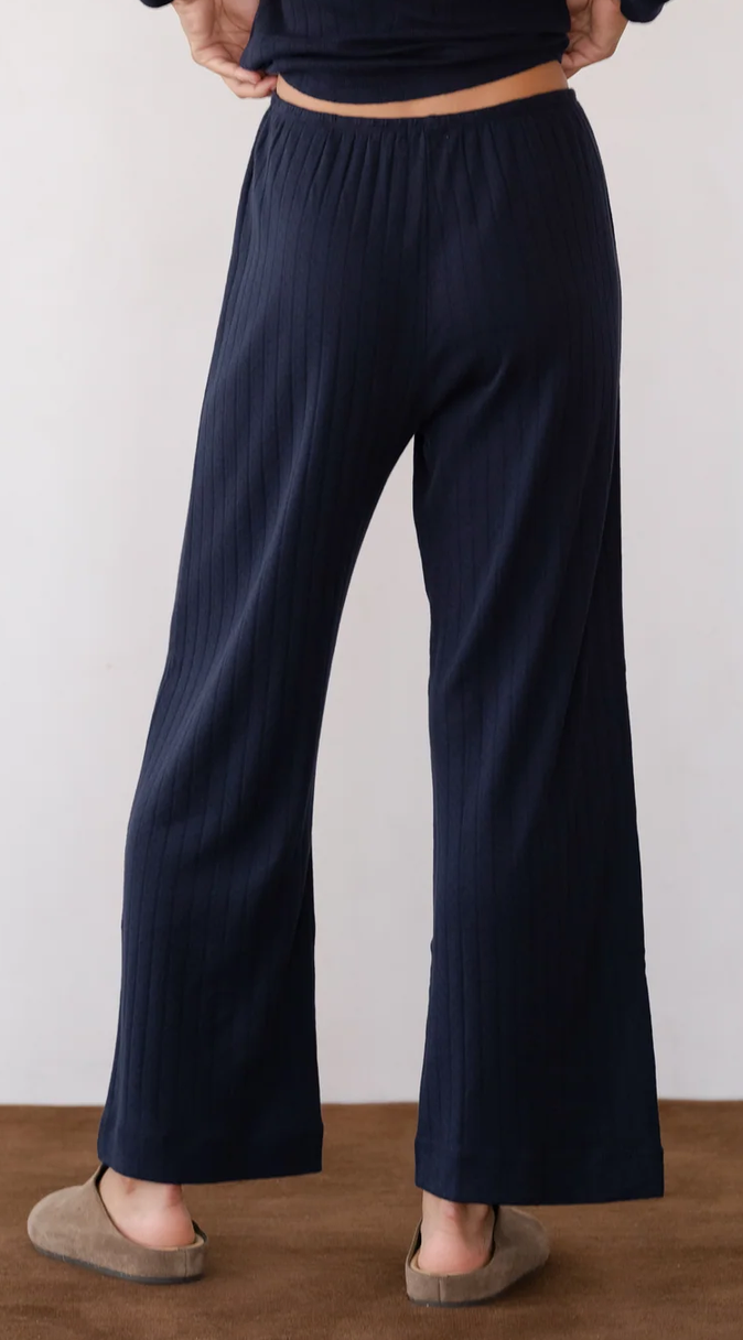 Pointelle simple crop pant navy