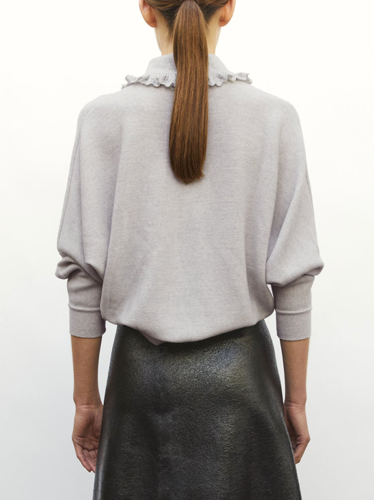 Wide Knit Top Lace Collar Light Heather Grey