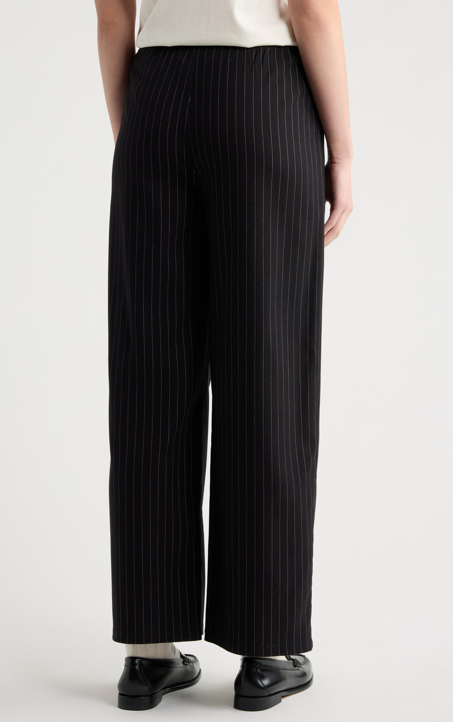The Tracksuit Pintuck Pant Black Cream Pinstripe