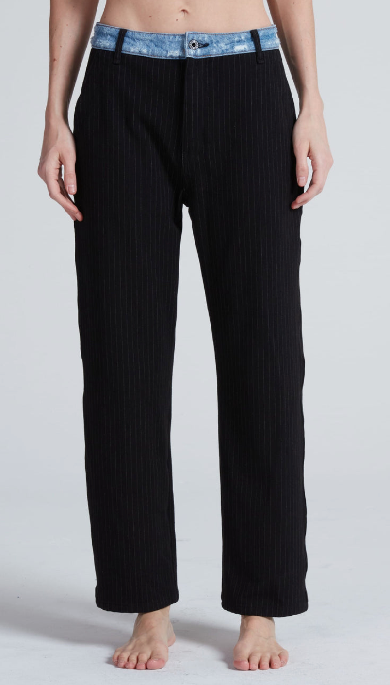 Tomboy WB Pinstripe