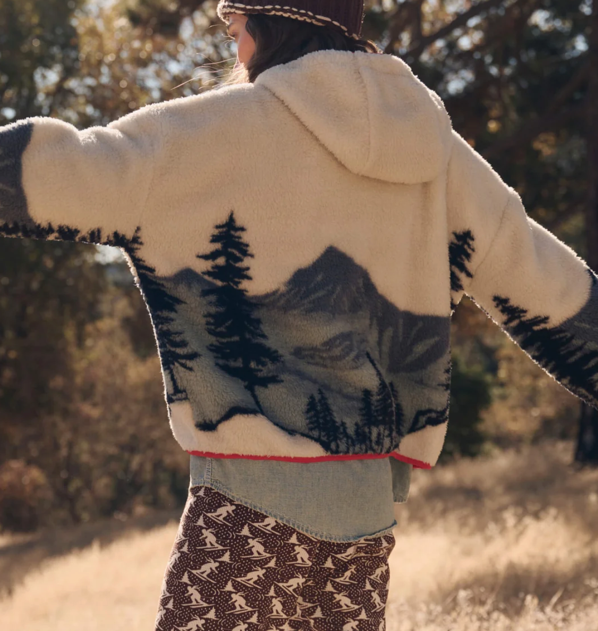 The Plush Horizon Full Zip Snowcap View Landscape