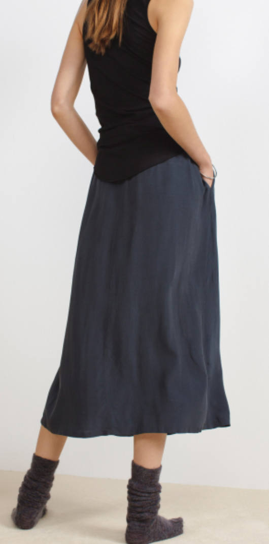 Hurtado skirt graphite